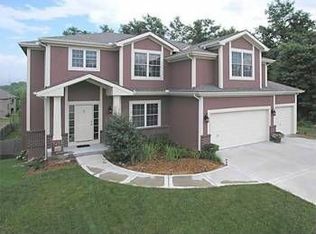 5132 NW Belton Ct, Riverside, MO 64150