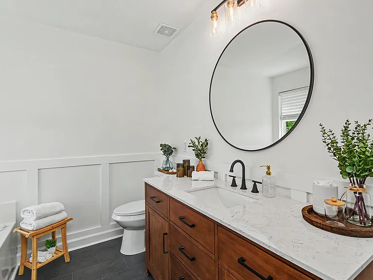 9819 Aventide Ln — Photo 28