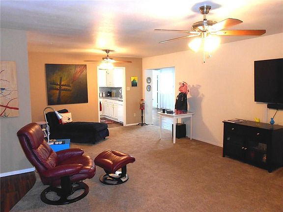 5th image of 5402 Queens Ct