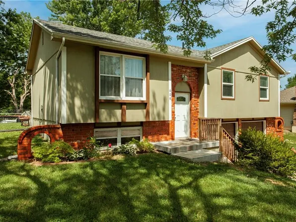 608 Zay Dr, Excelsior Springs, MO 64024