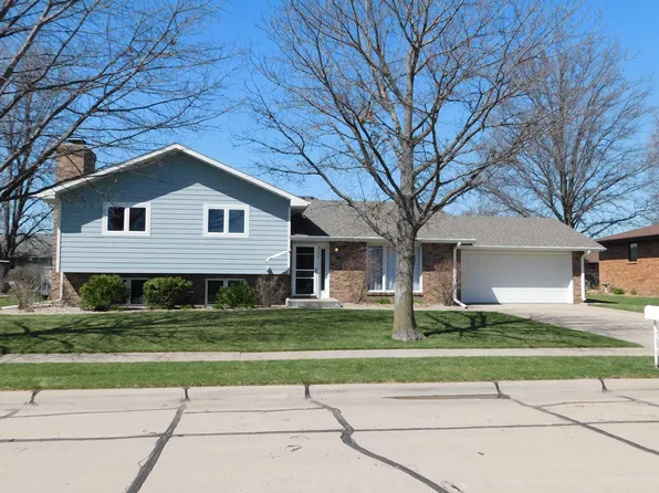 3172 37th Ave, Columbus, NE 68601