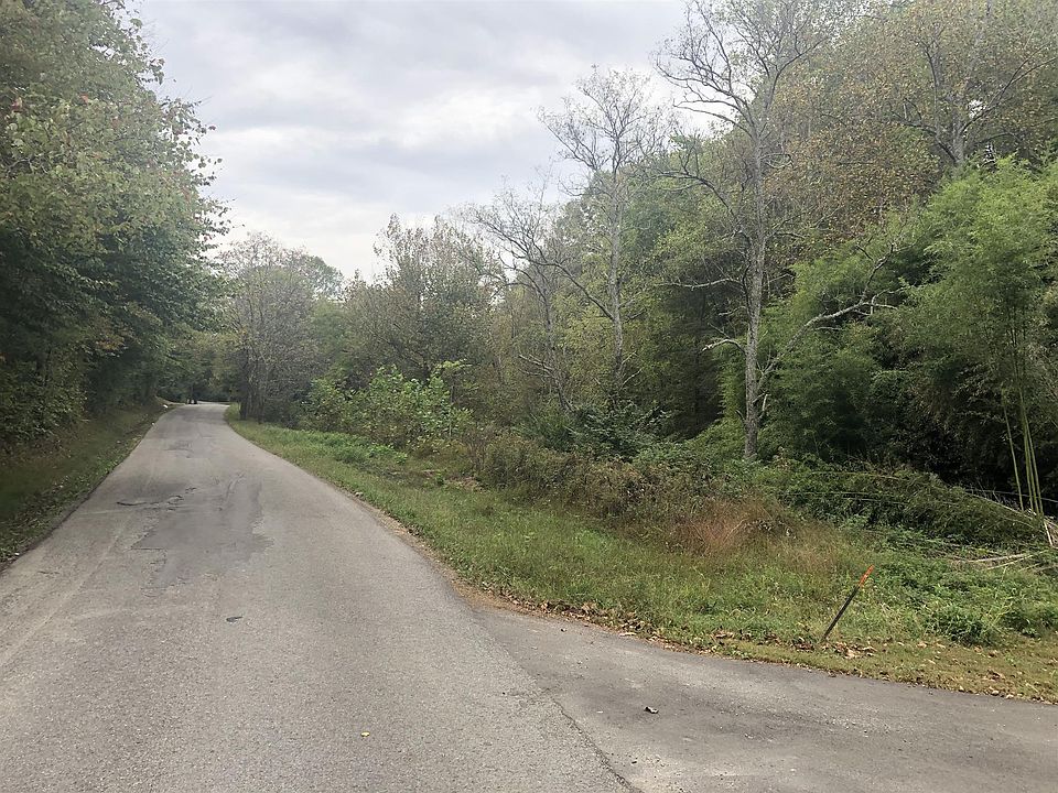 2nd image of 229 Clyde Wix Rd Lot 5