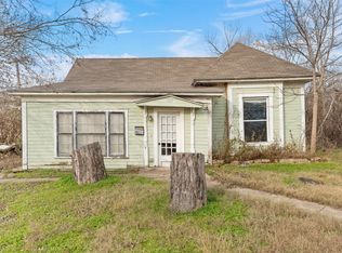 729 Chilton St, Marlin, TX 76661