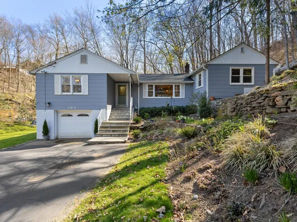 385 Lake Shore Drive, Pleasantville, NY 10570