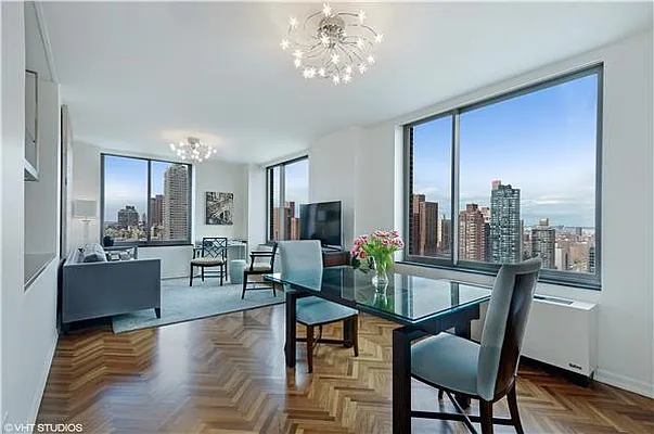Sold by The Berkson Group | media 1