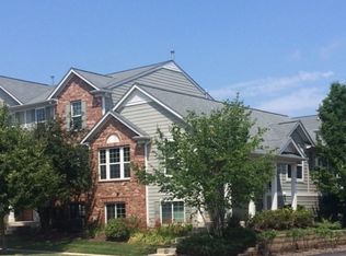 2418 Emily Ln, Elgin, IL 60124