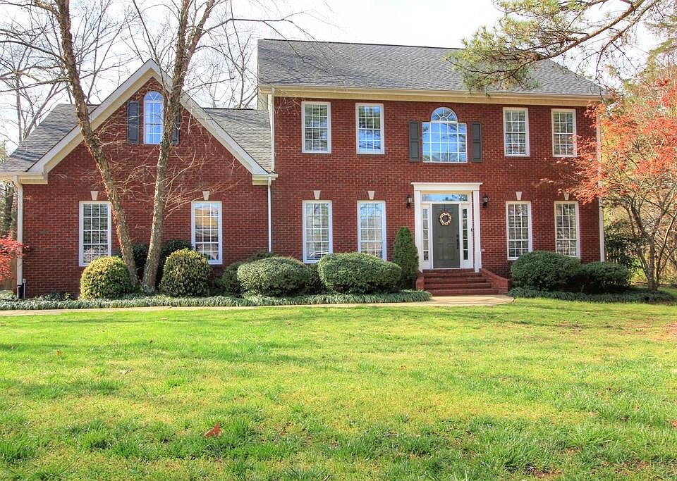 1st image of 9906 Creek Hill Cir