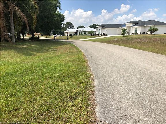 2nd image of 616 Glen Mar Cir