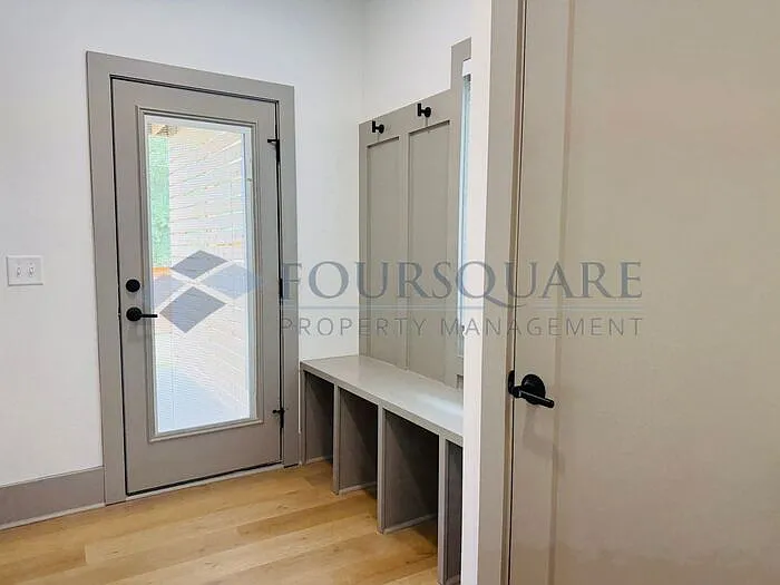 1105 Glascock St #102 — Photo 11