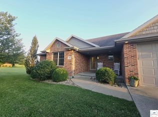 909 Angelas Ct, California, MO 65018