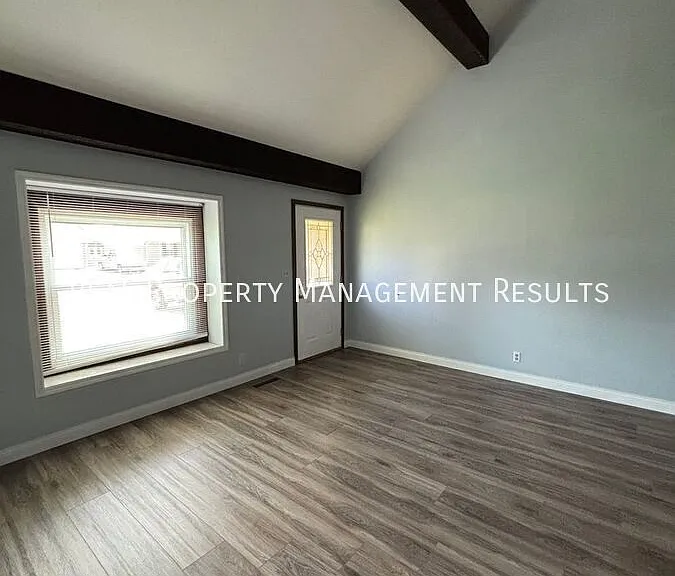 4208 Spring Valley Rd — Photo 3