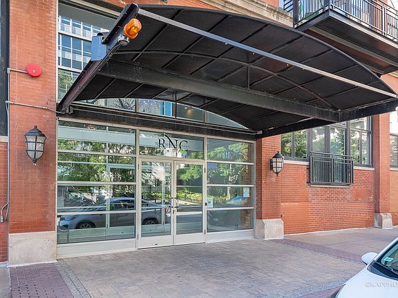 3rd image of 525 W Superior St APT 130