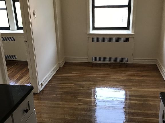 5th image of 3546 74th St APT 523