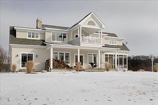 1st image of 10352 Paw Paw Lake Dr