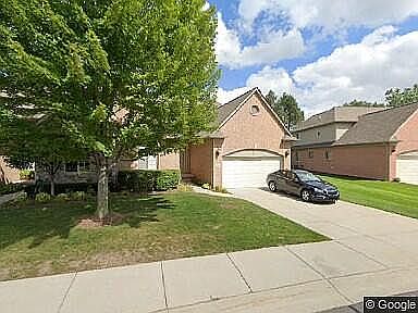 1st image of 2765 Kentwood Dr