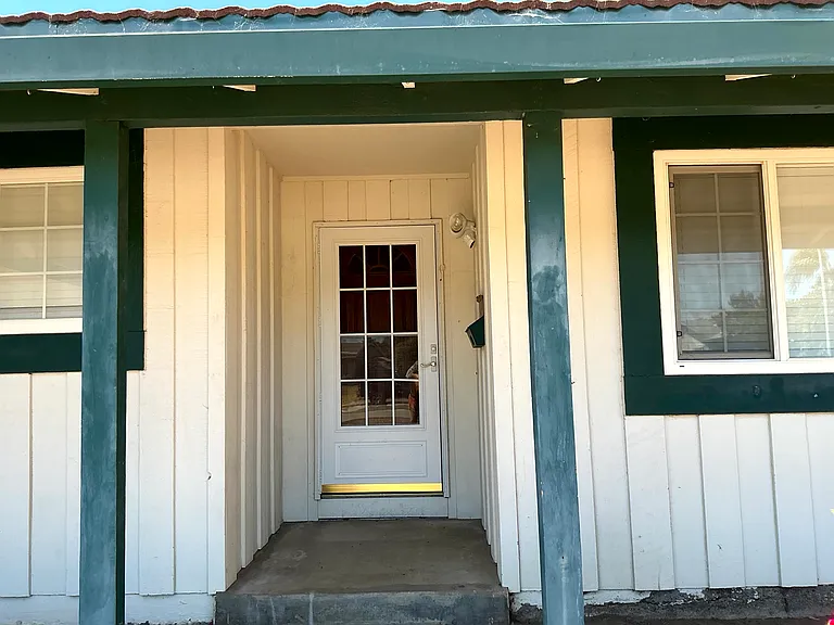 Begonia St — Photo 2