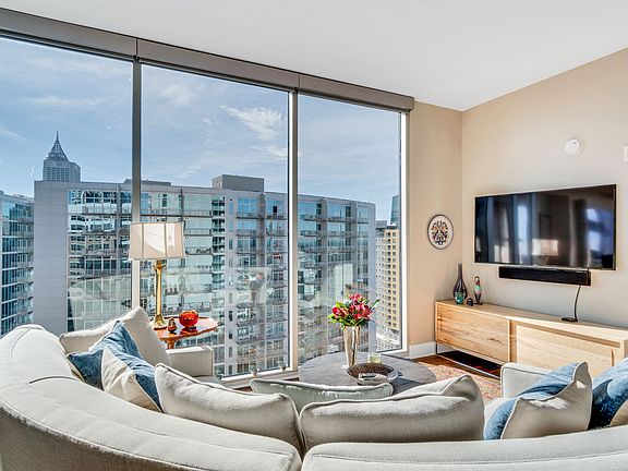 Superior location & Views