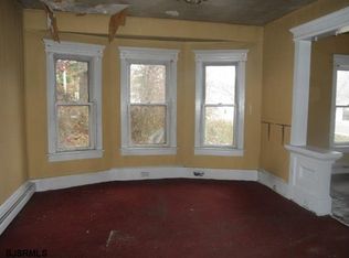 226 W Reading Ave, Pleasantville, NJ 08232