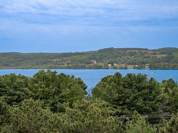 3rd image of 2503 S Lake Leelanau Dr