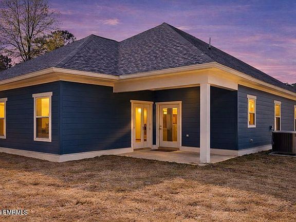 3rd image of 1212 68th Ct