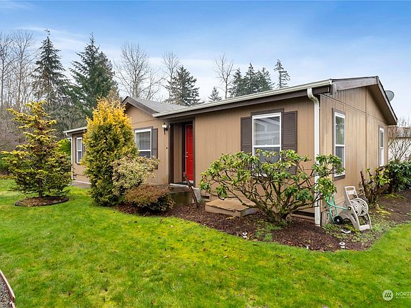 3rd image of 15410 123rd Avenue Ct E #47