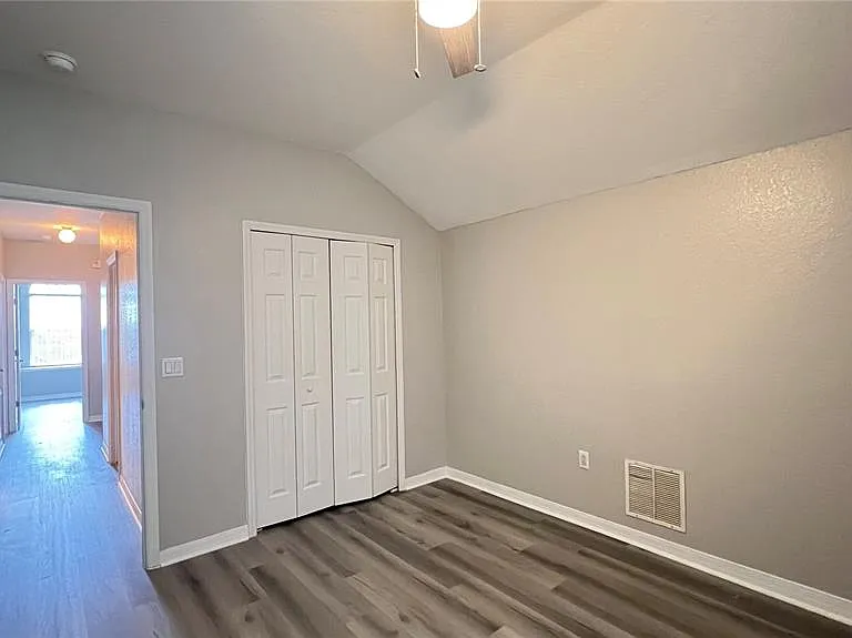 143 Vizcay Way — Photo 37