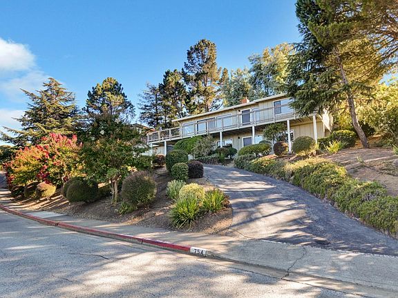 2nd image of 754 Mayfield Ave