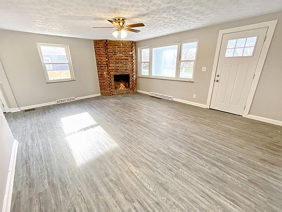4th image of 3956 Pharo Dr