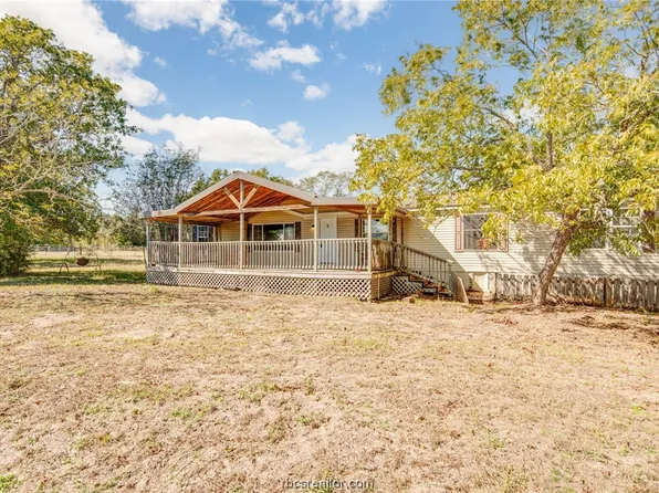 8384 Marty Rd, Iola, TX 77861