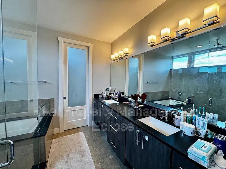 5034 Puget Blvd SW — Photo 10