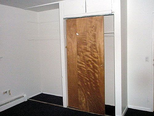 4th image of 28 Sheffield Dr