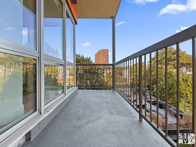 333 Greene Ave #5C — Photo 4