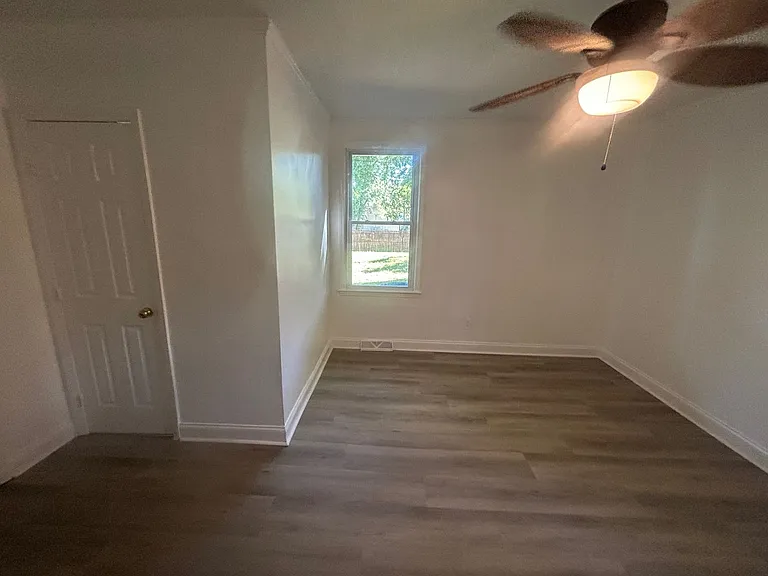 1413 Hyatt Ave — Photo 14