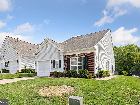 2nd image of 40 Harborton Ln #13-3