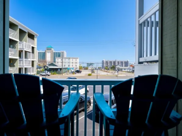 (undisclosed Address), Carolina Beach, NC 28428