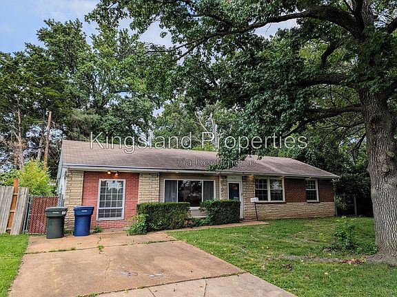 2nd image of 4101 Koeln Ave