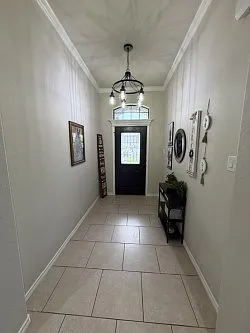 4 bed, 1698 sqft, $2,600 — Photo 3