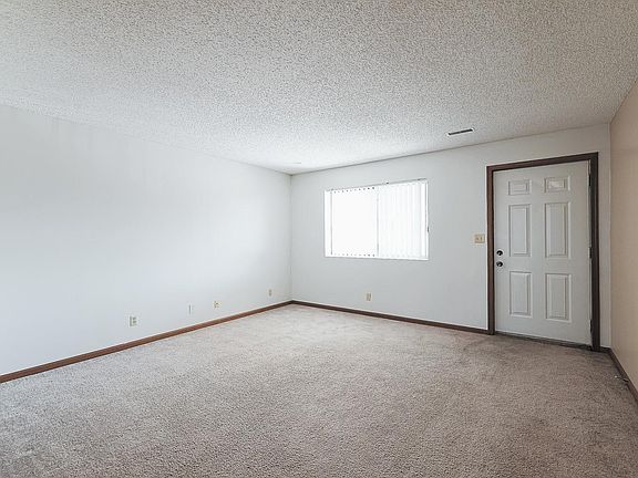 2nd image of 1824 M St #1X1