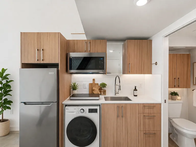 Coral Designer Studio Community Living — Photo 26