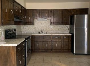 2536 W Marquette Rd APT 1W, Chicago, IL 60629