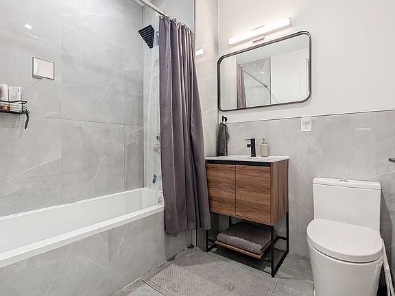 5th image of 1118 Putnam Ave APT 1A