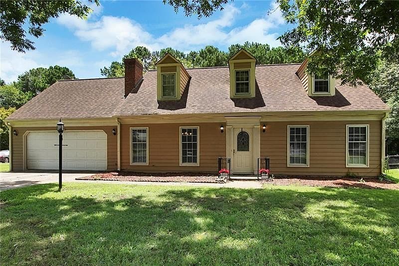 1st image of 1739 Brandy Woods Trl SE