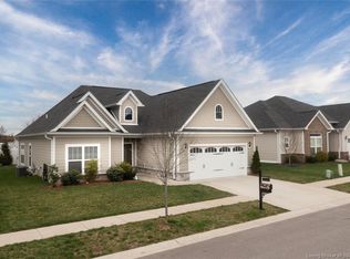 3509 Edgewood Village Dr, Jeffersonville, IN 47130