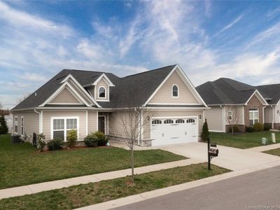 3509 Edgewood Village Dr, Jeffersonville, IN, 47130