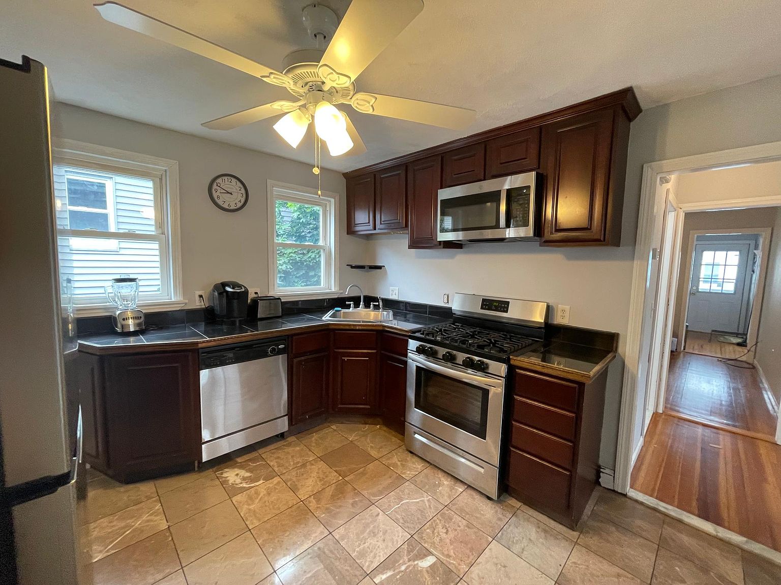 9 Maine Ave 3, Somerville, MA 02145 Zillow