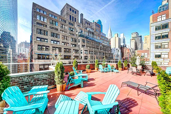 Rented by Brown Harris Stevens | media 7