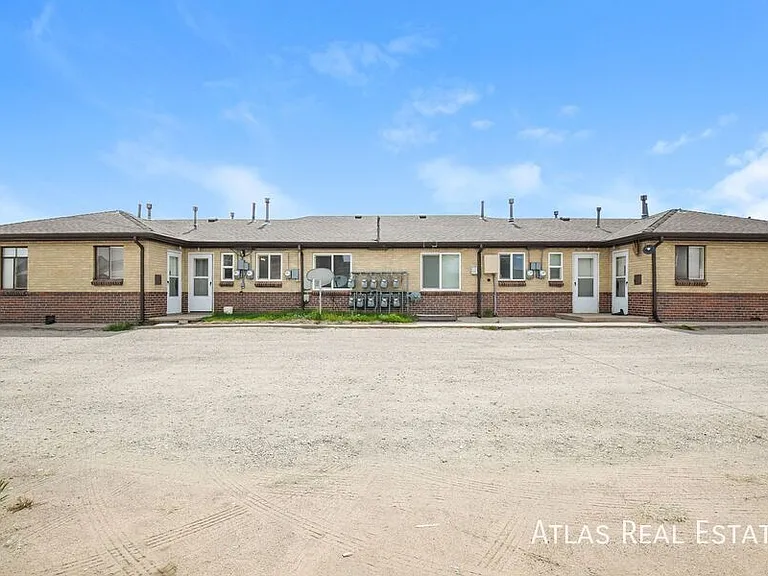 7137 E 60th Way — Photo 16