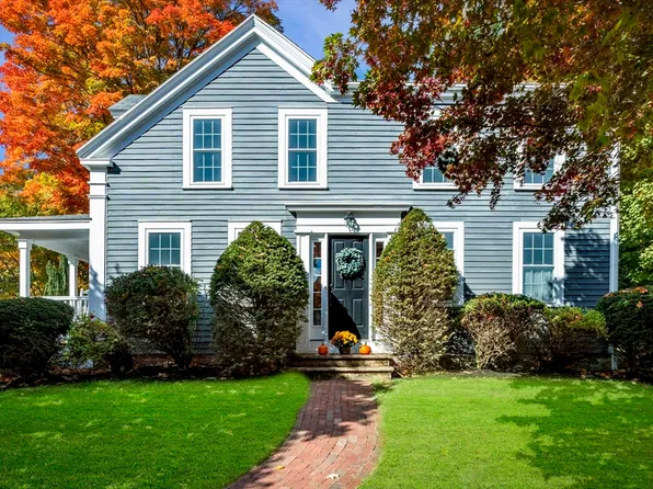18 Broad St, Groveland, MA 01834