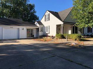 21712 Martin Rd, Saint Clair Shores, MI 48081
