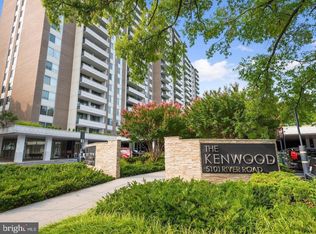 5101 River Rd APT 1904, Bethesda, MD 20816